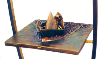 the sculpture in the fish-stand -- detail